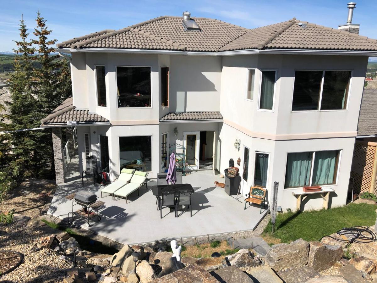 קוקרן Rocky Mountain View Bed & Breakfast מראה חיצוני תמונה